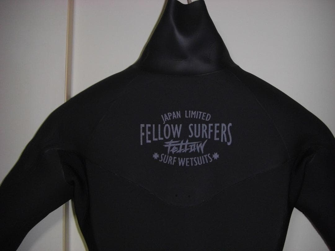 中古美品 FELLOW 5x3ロングチェストジップセミドライ