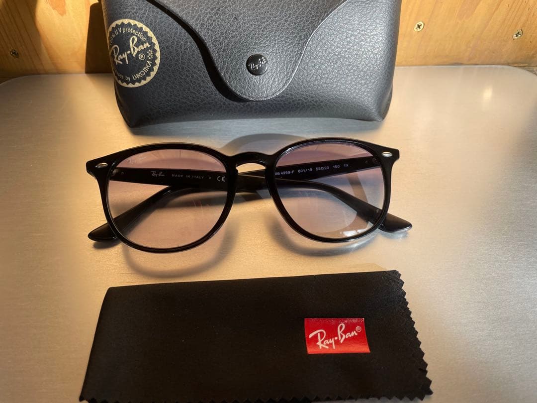 RayBanレイバン RB4259F 601/19 グレ−グラデーション