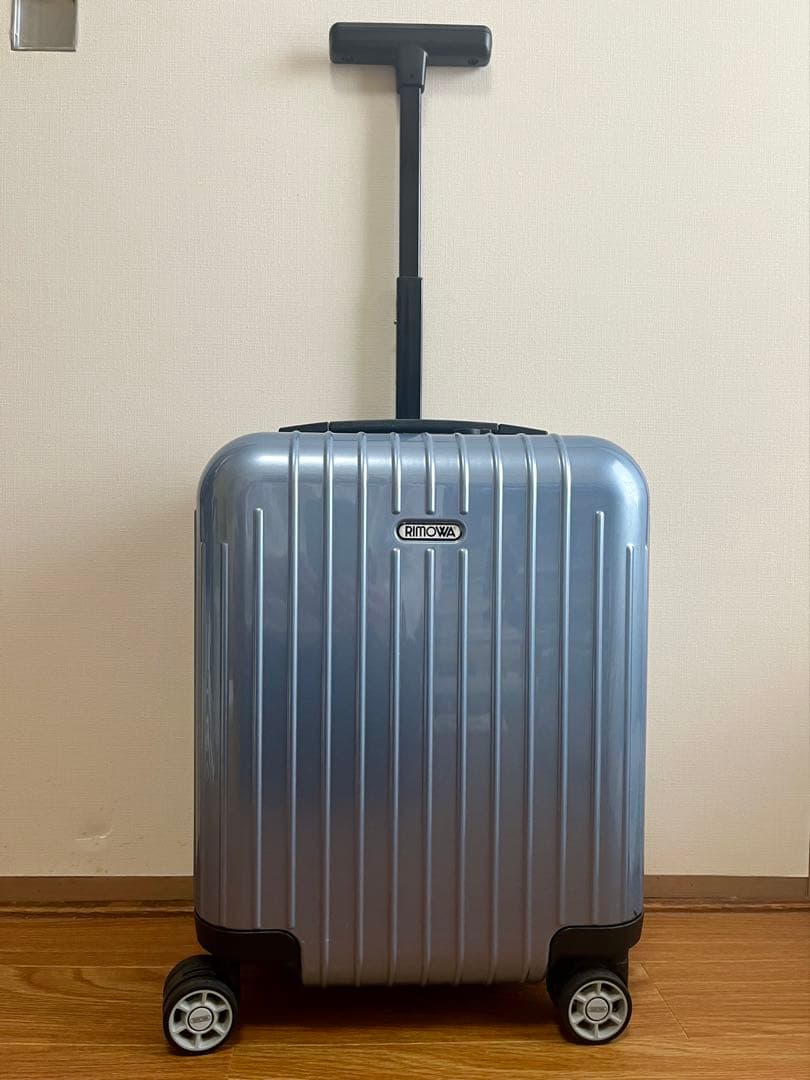 RIMOWAリモワ サルサ エアー 22リットル 4輪　機内持ち込み　美品