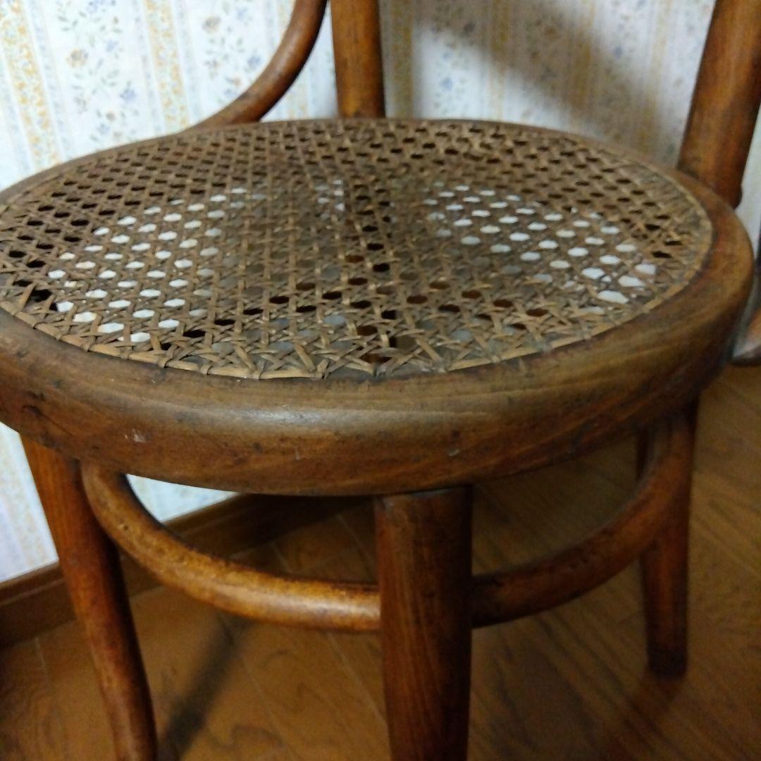 秋田木工製　古い椅子　　ヴィンテージ　曲木　古家具