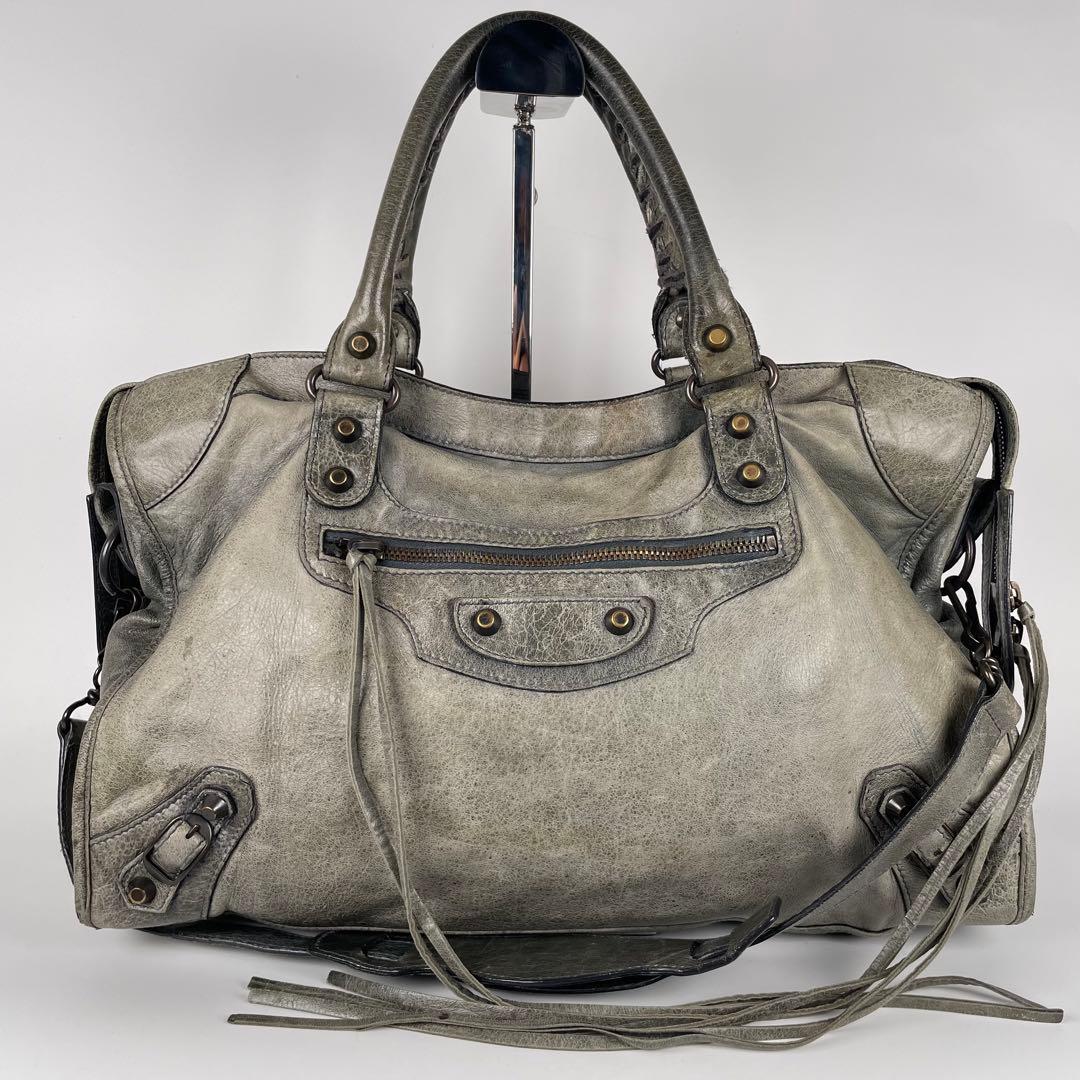 バレンシアガ　ハンドバッグ　ショルダーバッグ　2way レザー　グリーン