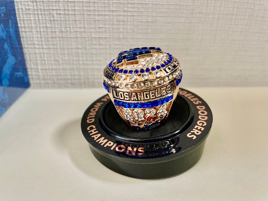 クレイトン・カーショウ ドジャース 2024 チャンピオンリング 球場限定配布