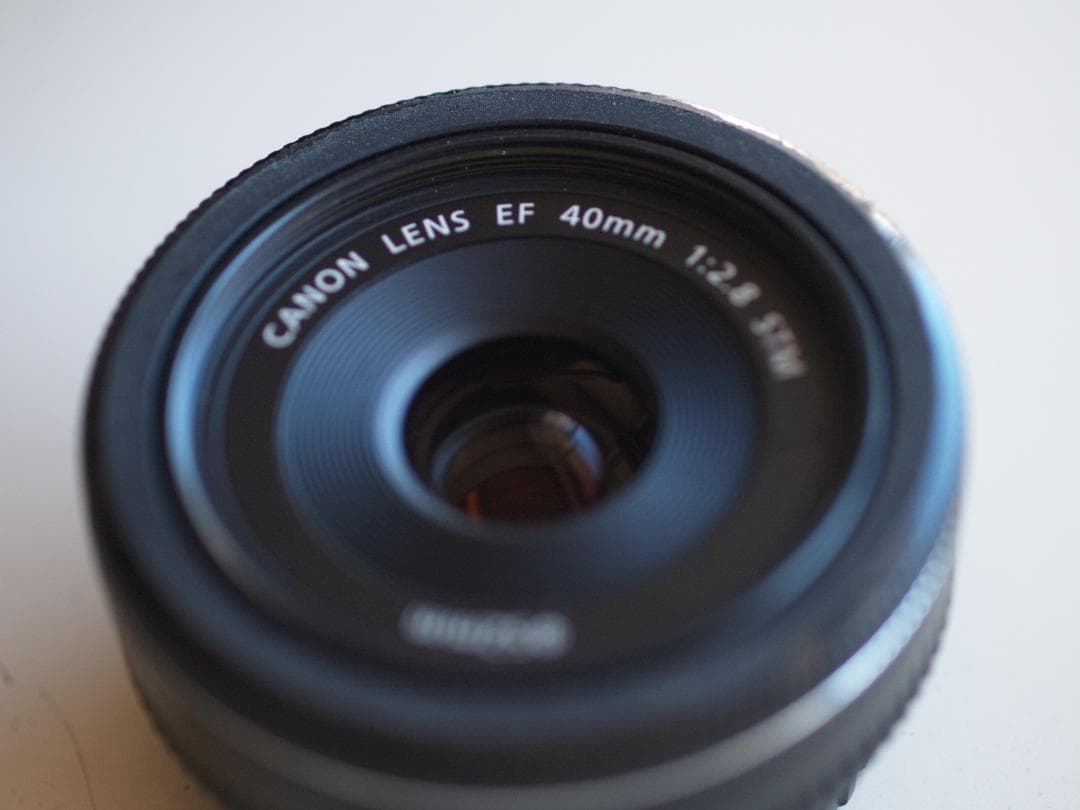 N*i様 Canon EF 40mm f/2.8 STM レンズ