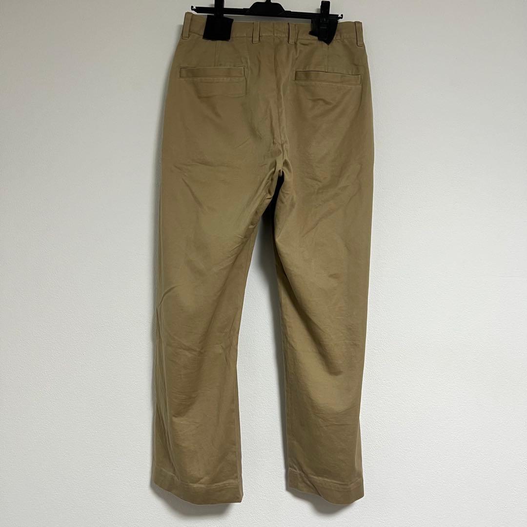2 ユニバーサルプロダクツ NO TUCK CHINO TROUSERS