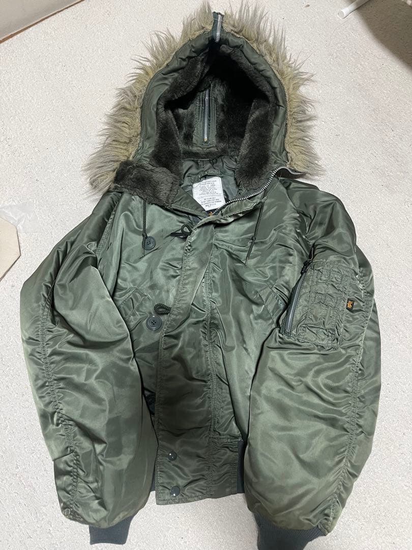 アルファ　n2b ジャケット