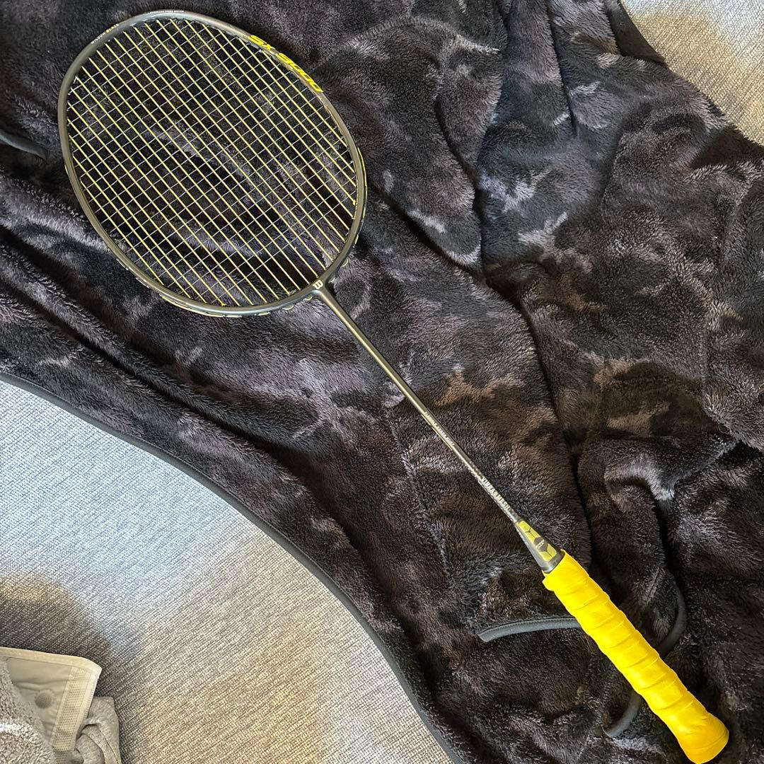 WILSON BLAZE SX9000バドミントンラケット