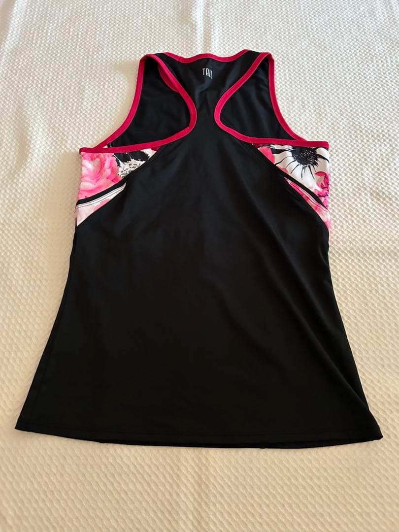 テイル　テニスウェア　上下セット　US-XSサイズ