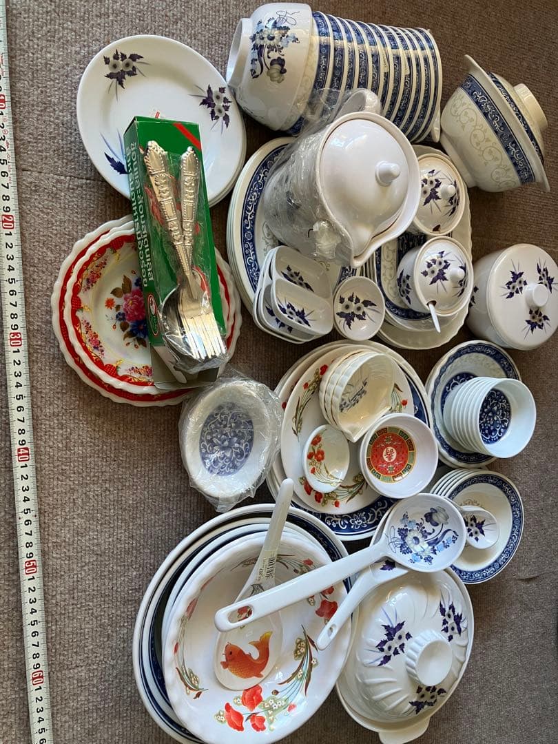 東南アジア　メラミン食器セット　大量新品