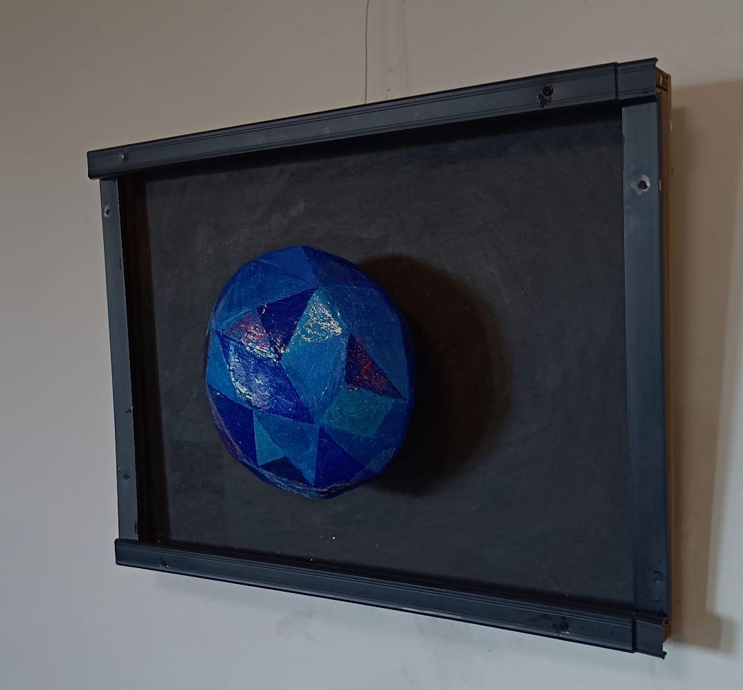 現代アート「2万カラットのサファイア」（未来アート）