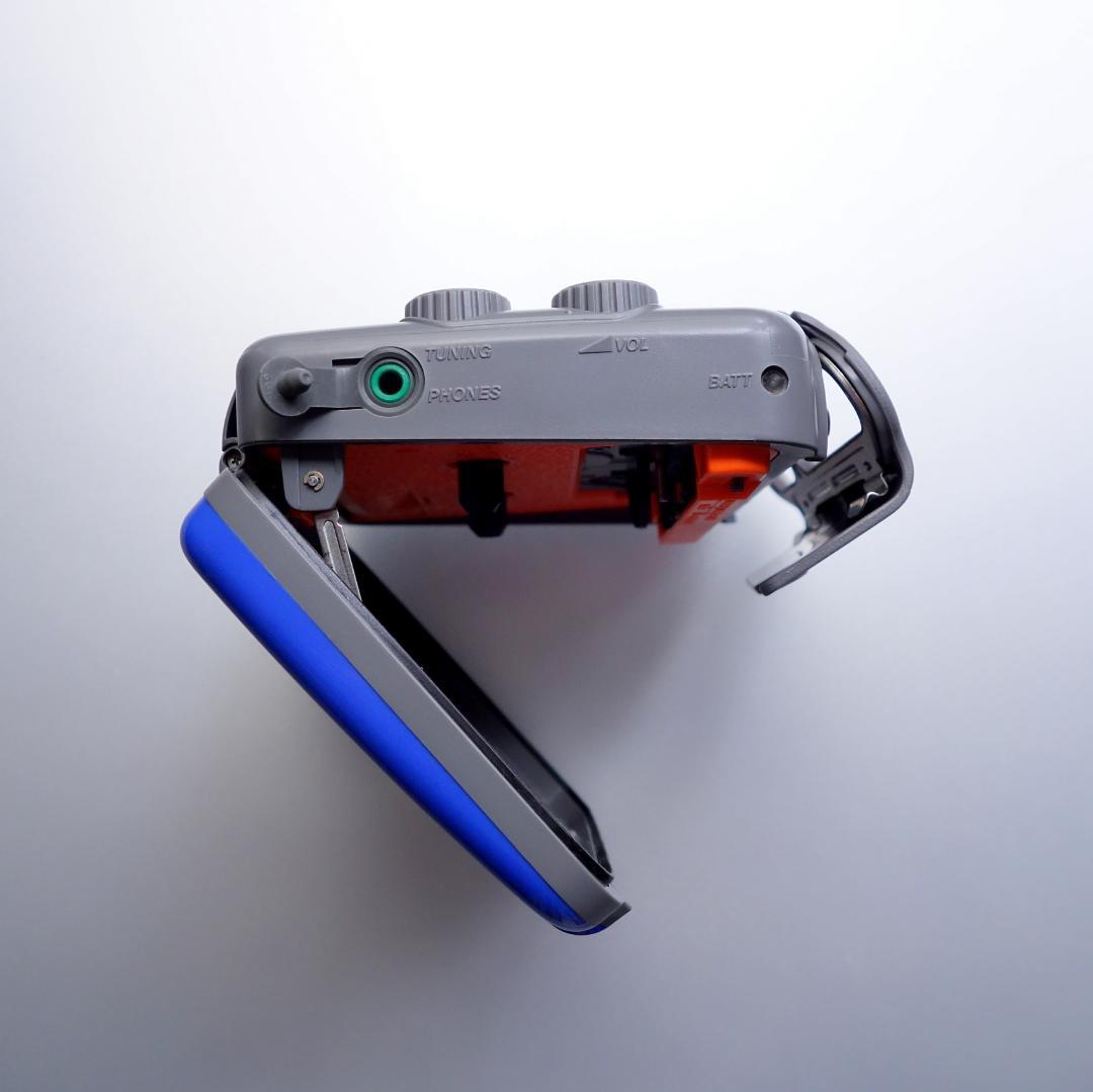 【動作整備品】希少 WM-FS399 ソニー スポーツ ウォークマン ラジオ付