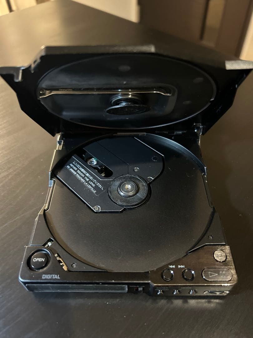 SONY ソニー Discman ディスクマン D-250 ジャンク品