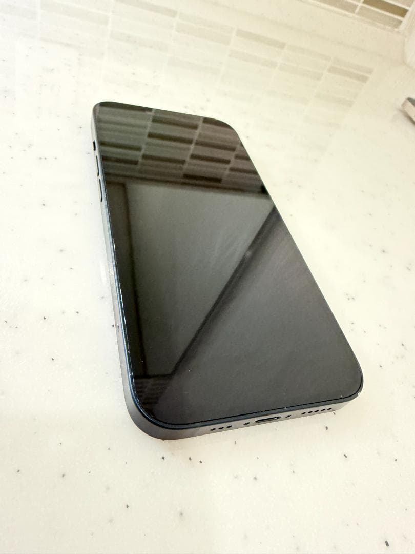 美品 SIMフリー iPhone14 256GB ミッドナイト