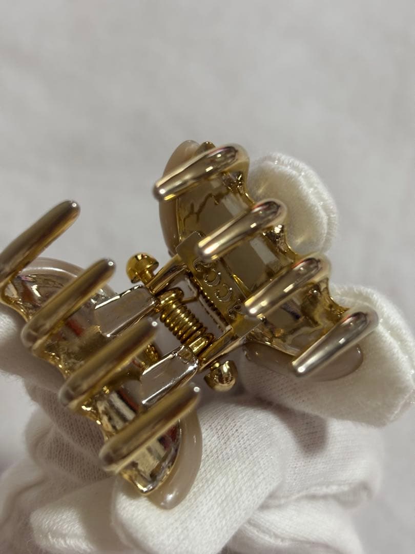 【極美品】アッカ acca クリップ　ティアラクイーン　グレージュ