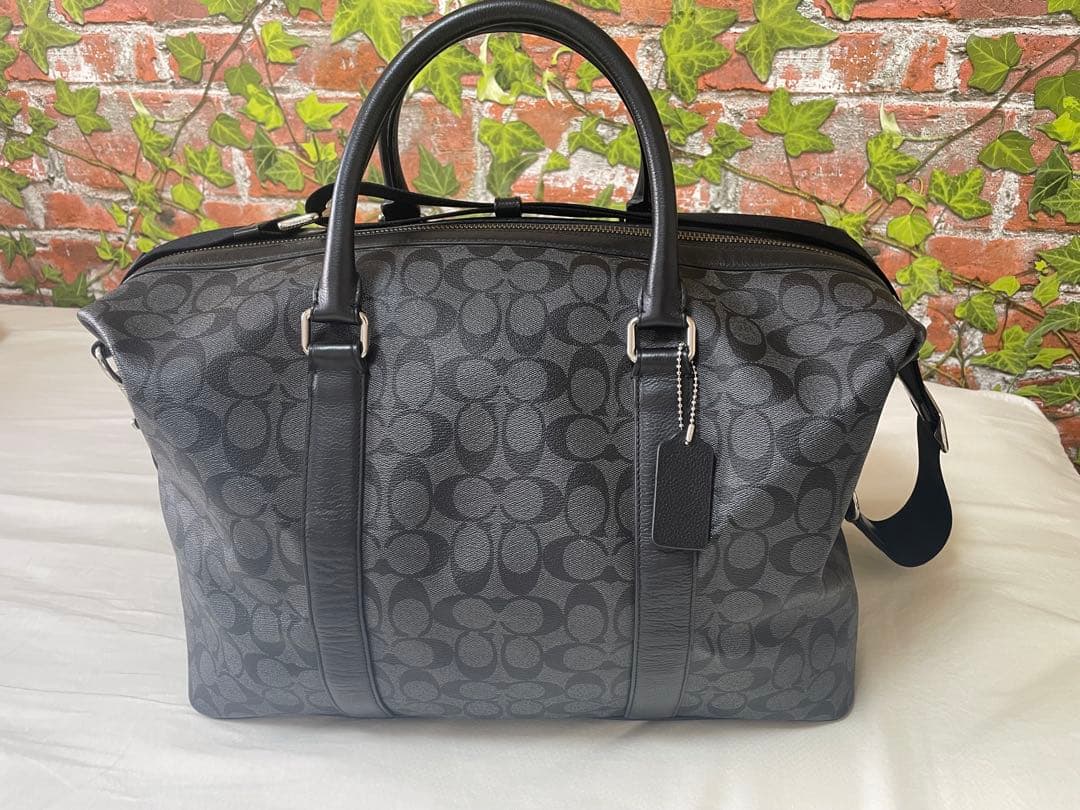 はるまきcoach シグネチャー　ボストンバック　ショルダーストラップ付き