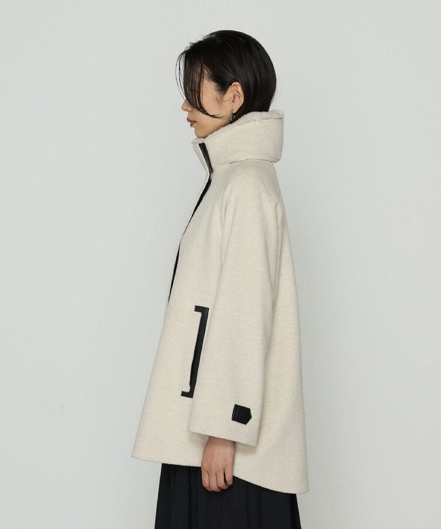 【お値下げ】 コムサプラチナ K.T アンゴラウール ・Aラインショートコート