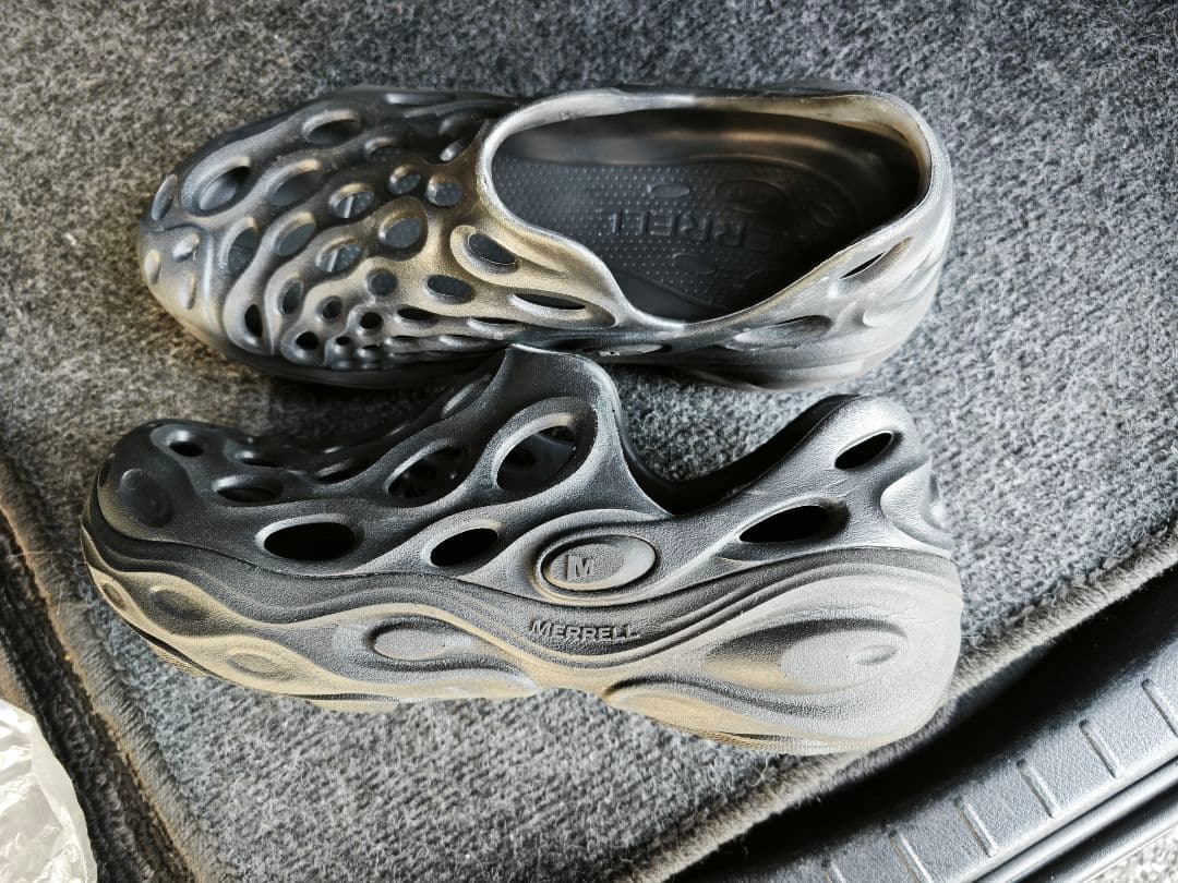 MERRELL メッシュサンダル ブラック 25CM