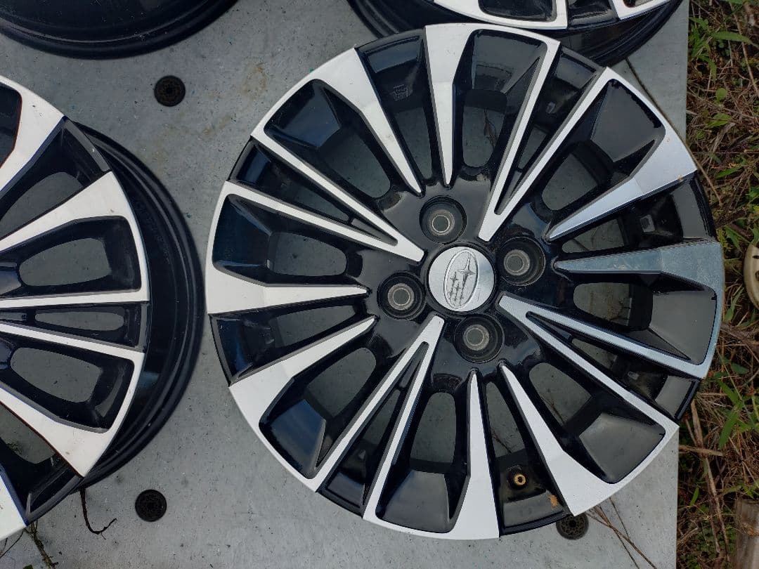 スバルタント　ダイハツシフォン純正15インチホイール