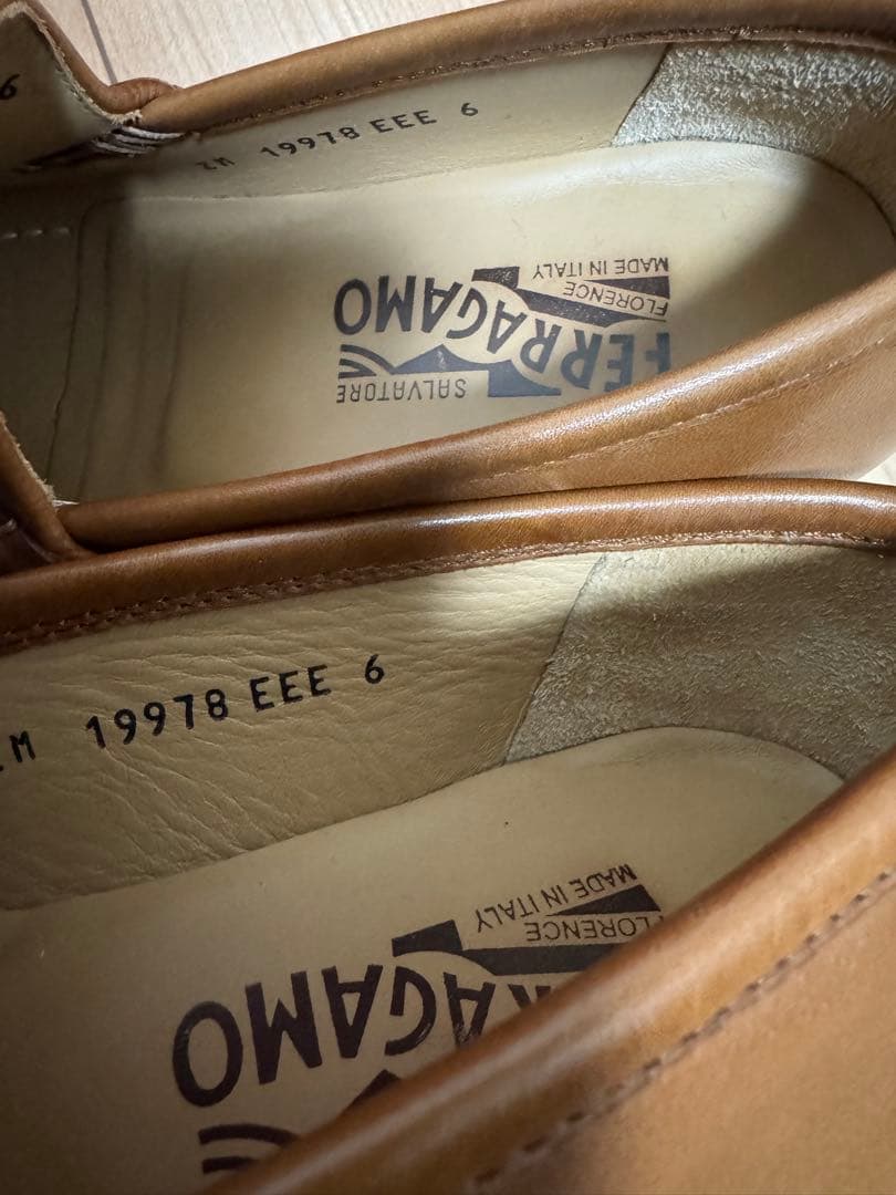 Salvatore Ferragamo ブラウン ローファー