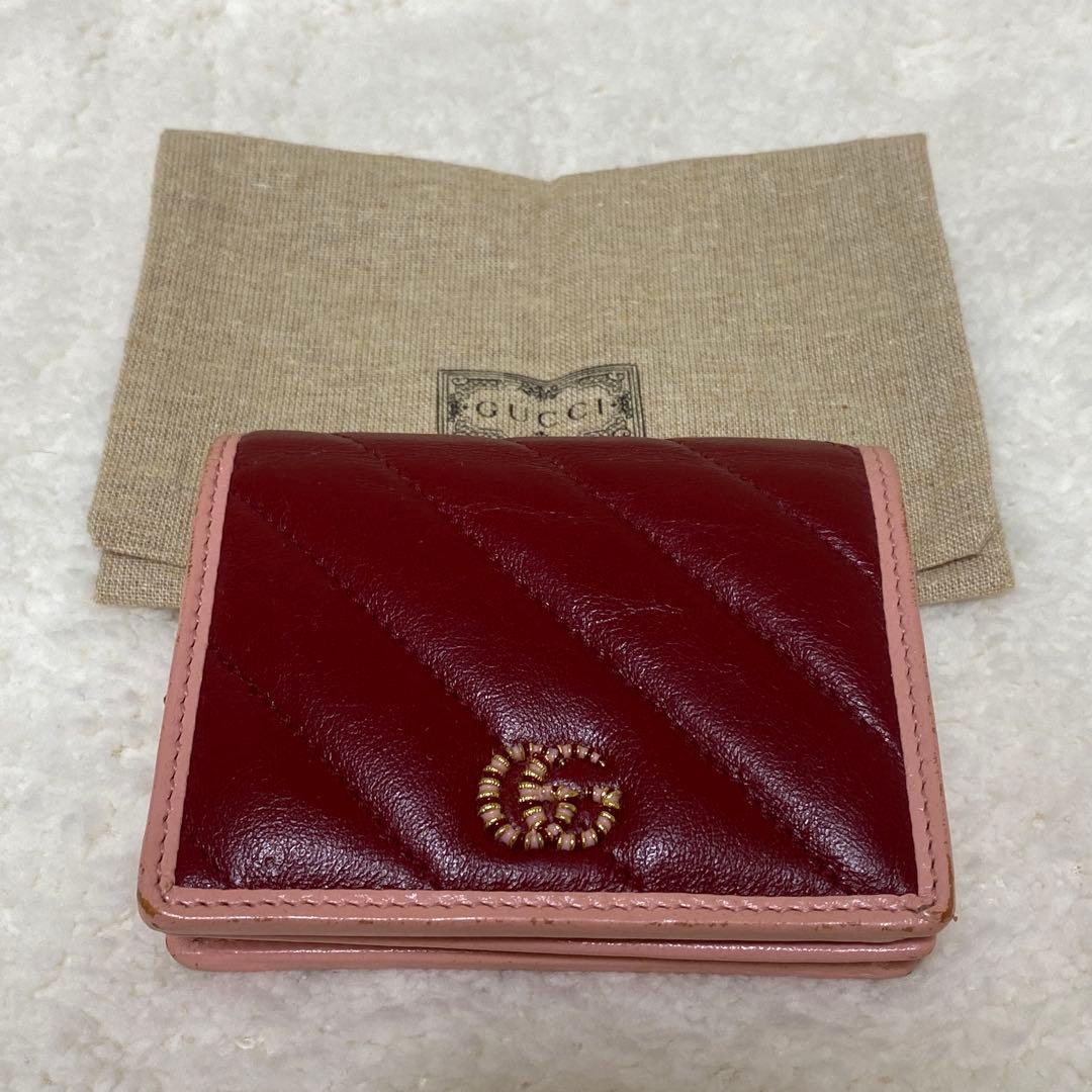 の*み様 GUCCI カードケースウォレット 2つ折り 財布 コンパクトウォレッ