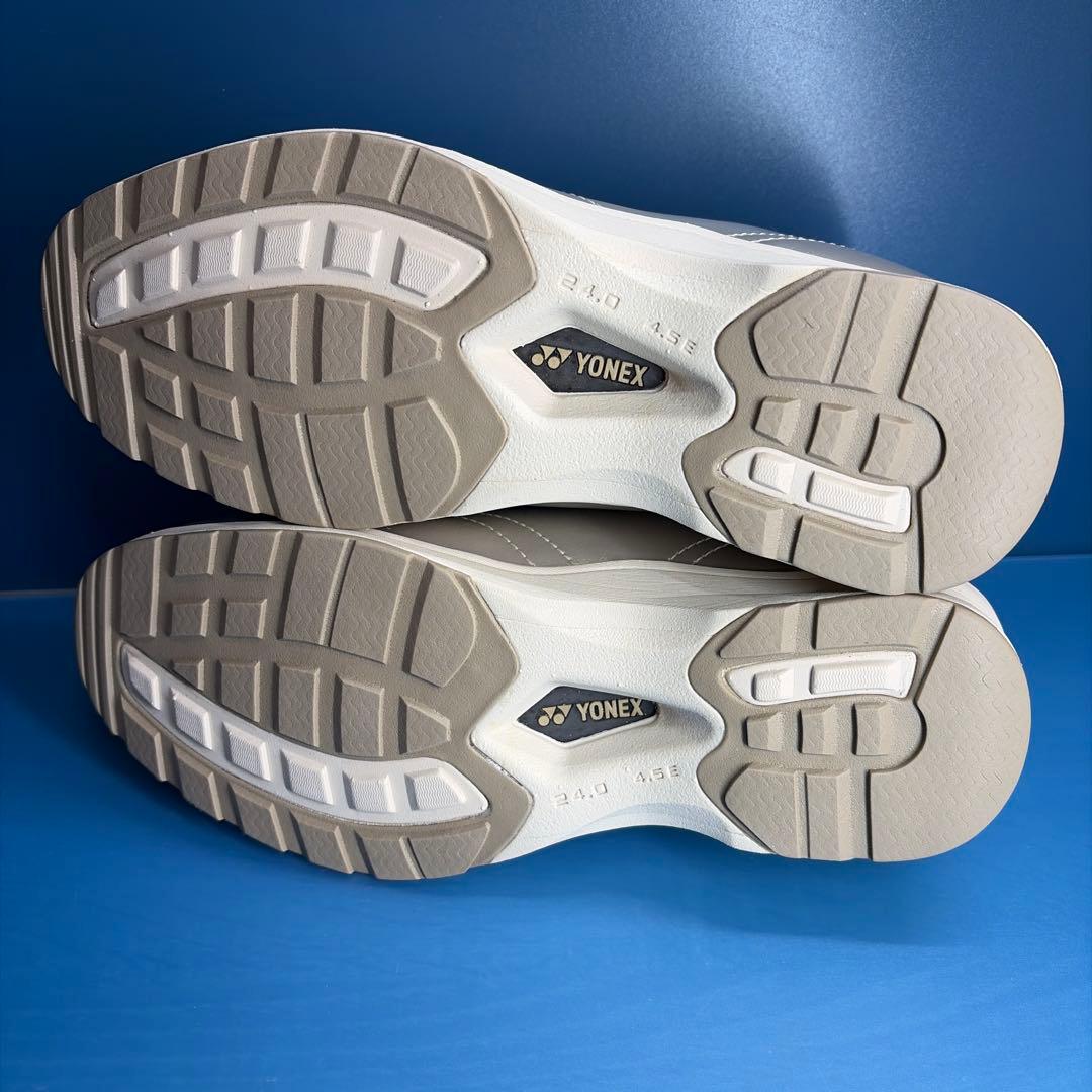 【YONEX/ヨネックス 】SHW-LC30W シャンパン24.0cm