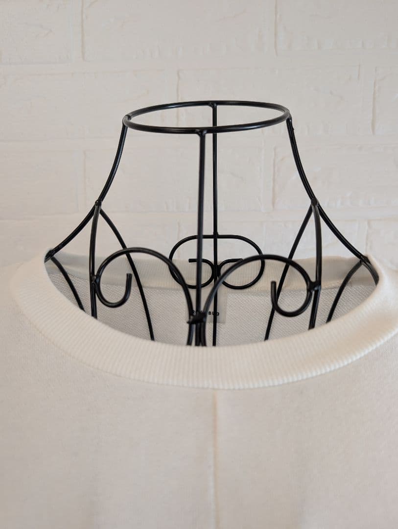 ローズバッド 完売品 スポーツロゴフリルドッキングチュニック スウェット 白