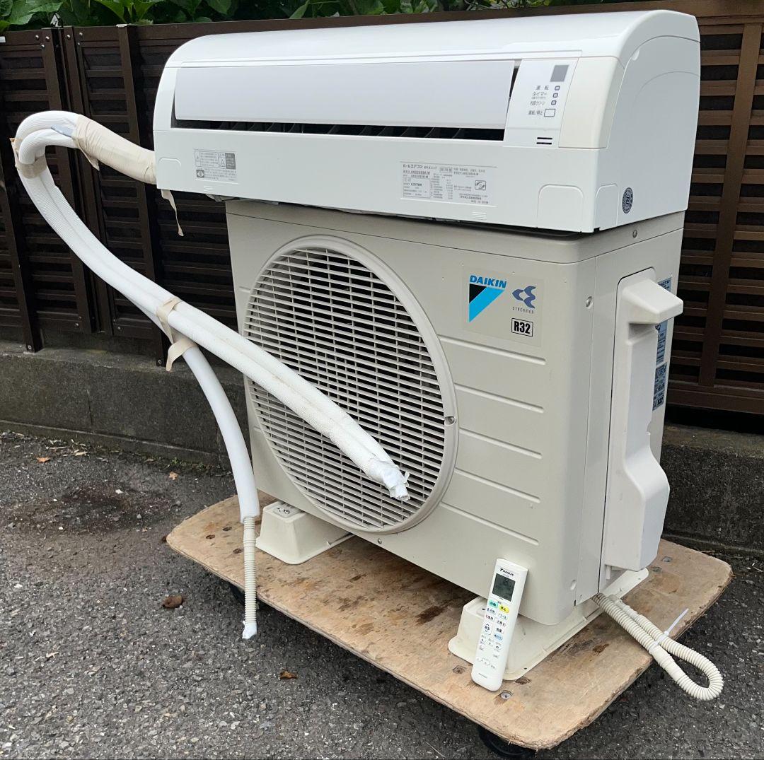 ダイキンルームエアコン6畳用内部クリーンお掃除機能付きリモコン、パイプホース付き