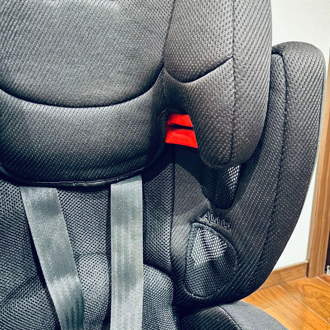 上位モデル✨Aprica AirGroove Plus 黒　ジュニアシート　1歳