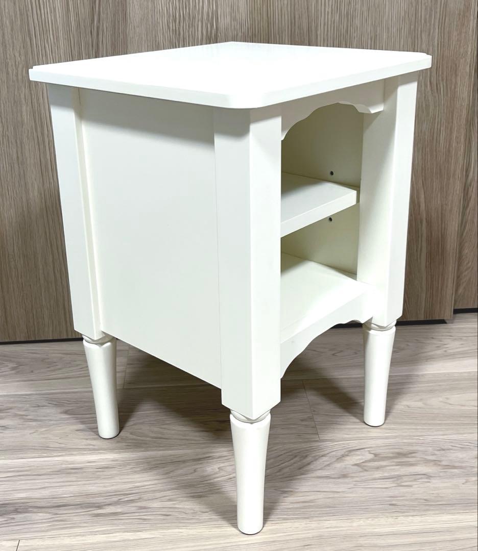 フランフラン　ミーオ　ナイトテーブル