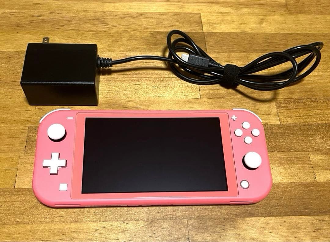 Nintendo Switch Lite コーラル(ピンク） 本体