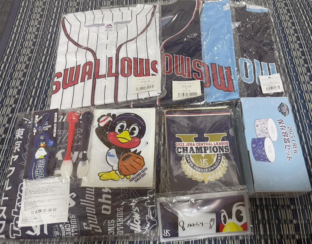 ヤクルトスワローズ ファンクラブ Swallows CREW入会特典グッズ一式