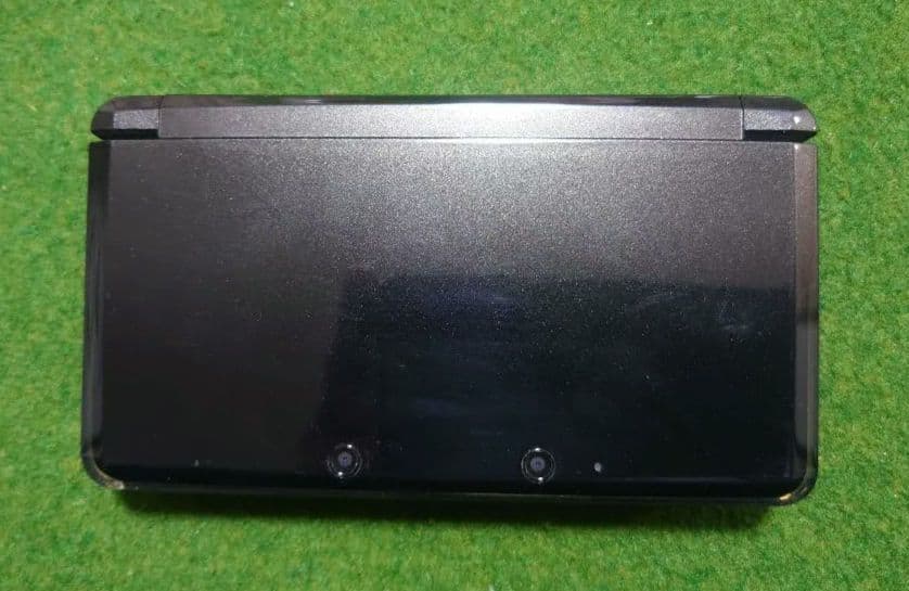 ニンテンドー3DS コスモブラック ソフト付