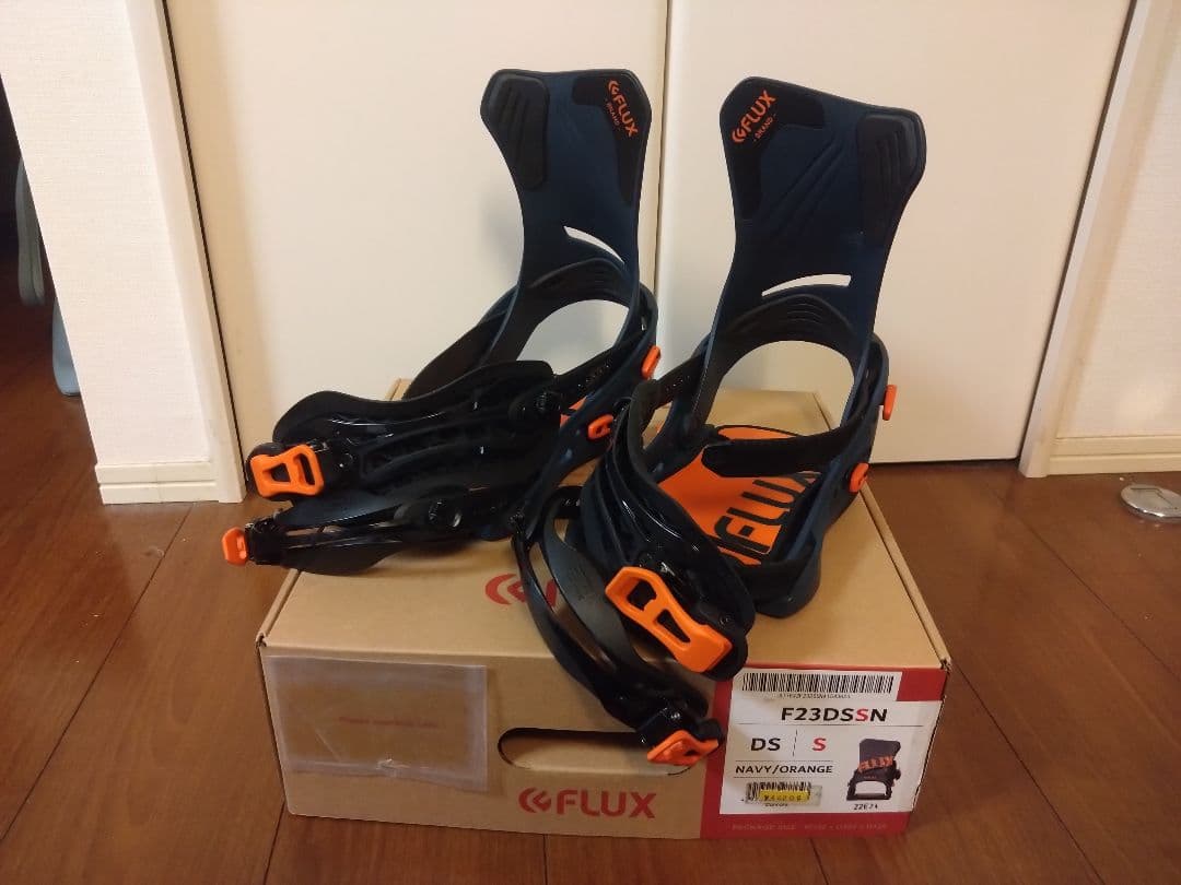 FLUX バインディング　DS 22-23 Sサイズ