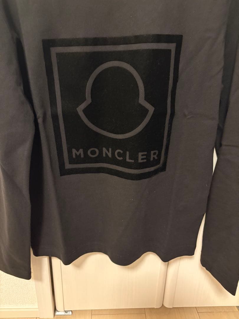 国内正規品モンクレール 長袖 ロンT 定価 7万5000円 サイズL