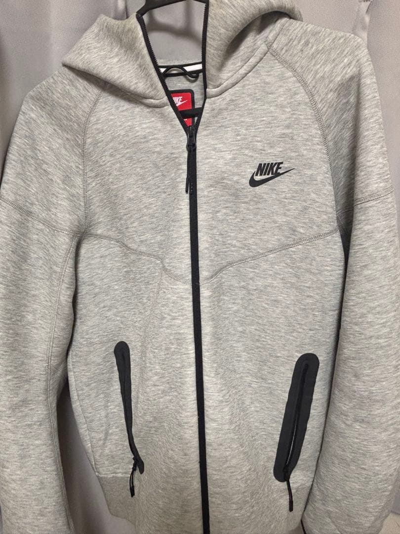Nike テックフリース Mサイズ グレー