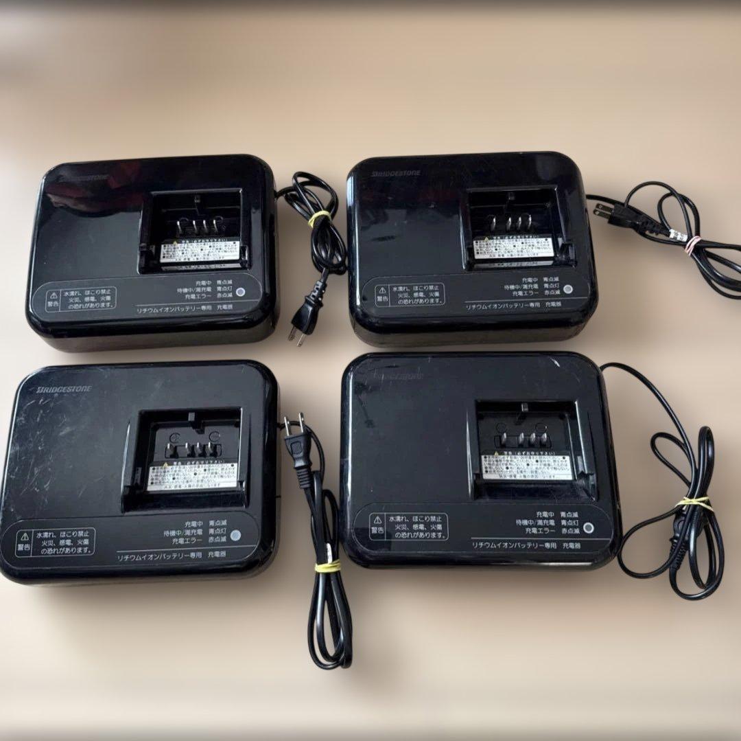 ブリヂストン　電動自転車用純正品 バッテリー充電器
