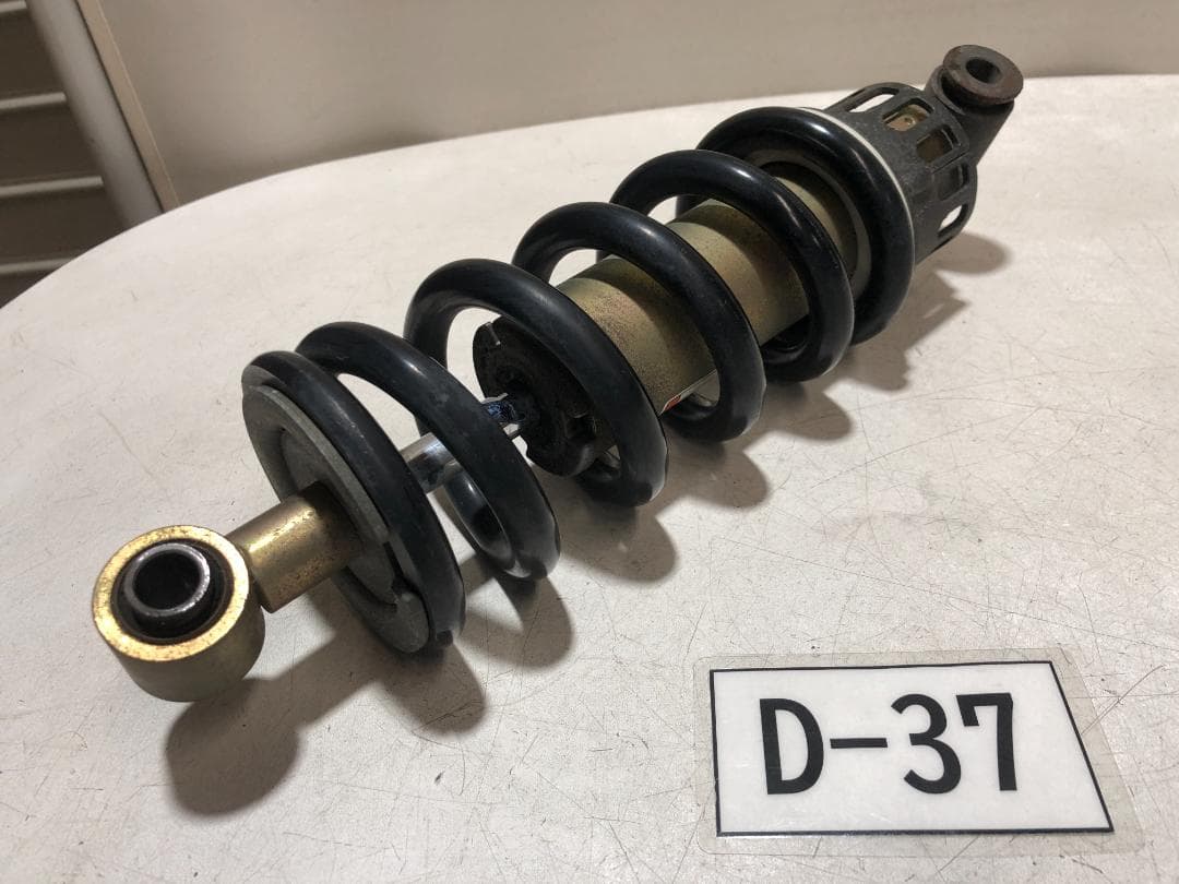 D37　ドラッグスター400スタンダード　純正サスペンション