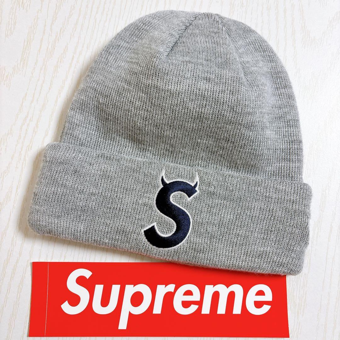 2点セット　Supreme ニット帽　ビーニー　ツノ　Sロゴ　グレー