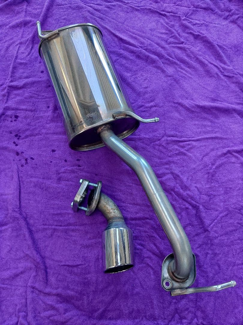 レガリスマフラー　スズキ