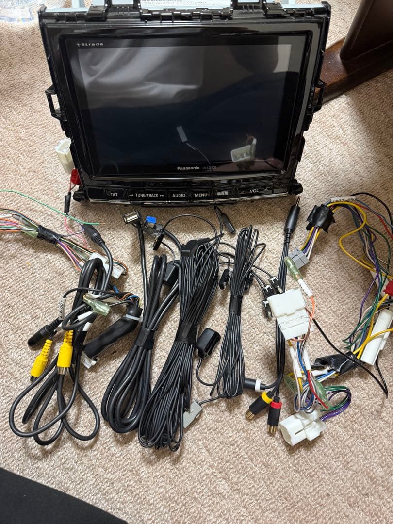 パナソニックCN-LS810D 20アルファード・ヴェルファイア用ナビ