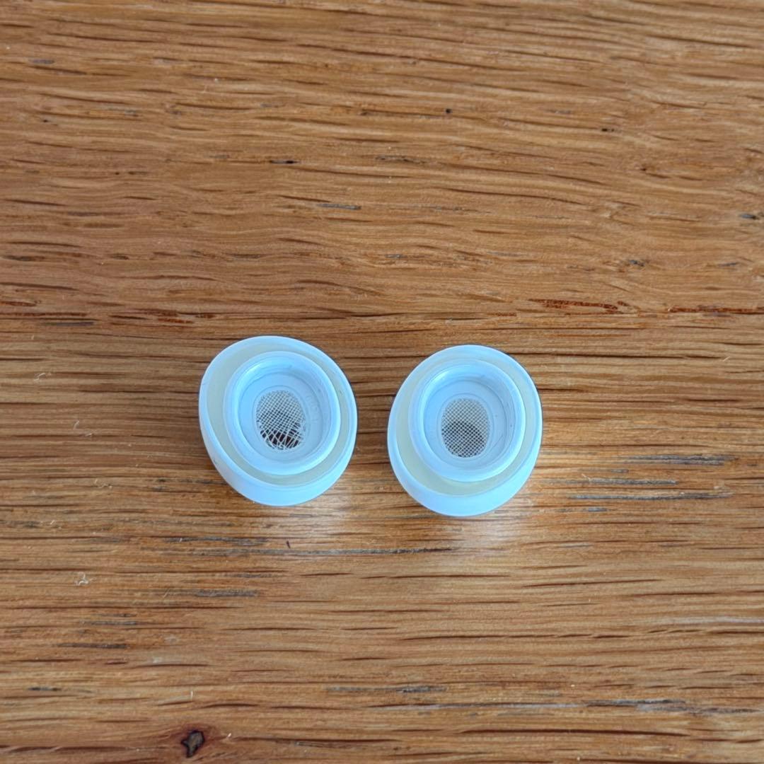 【美品】Apple AirPods pro2本体 ホワイト