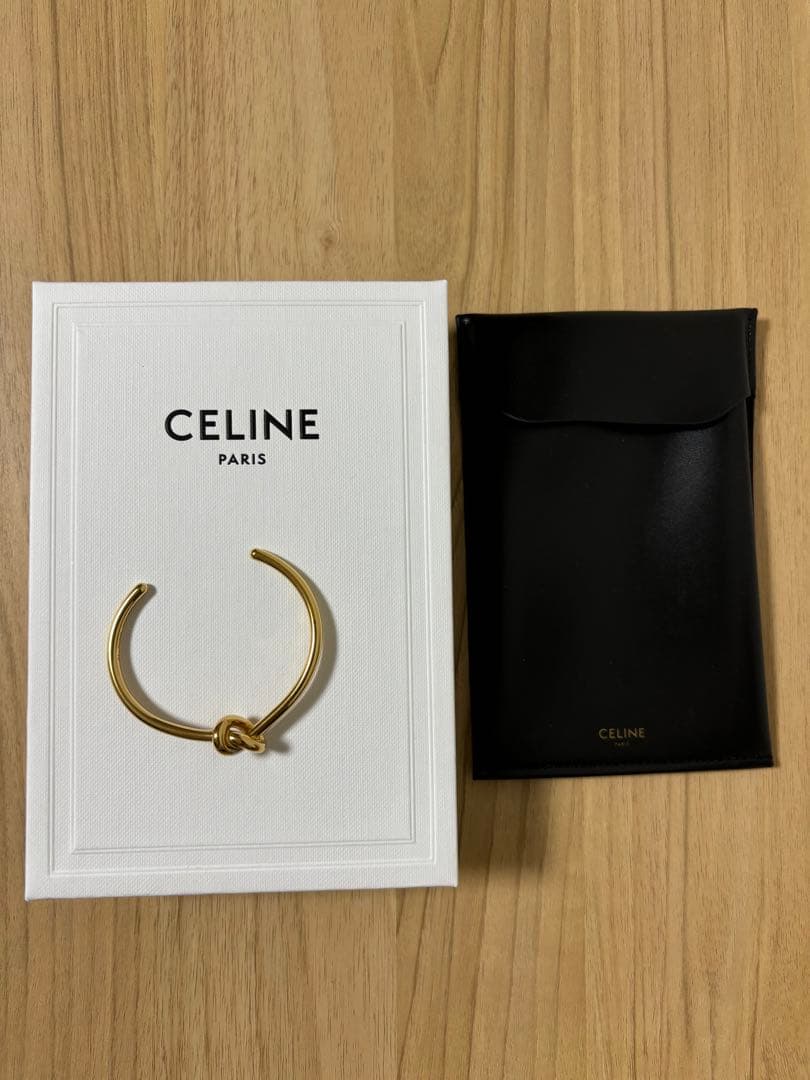 CELINE ノット エクストラシンブレスレット（ゴールド）