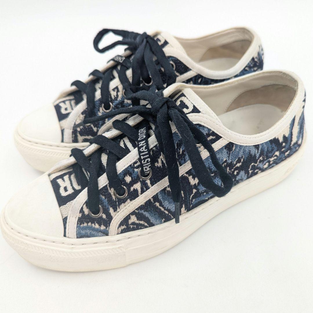 CHRISTIAN DIOR Walk'n Dior エンブロイダリー