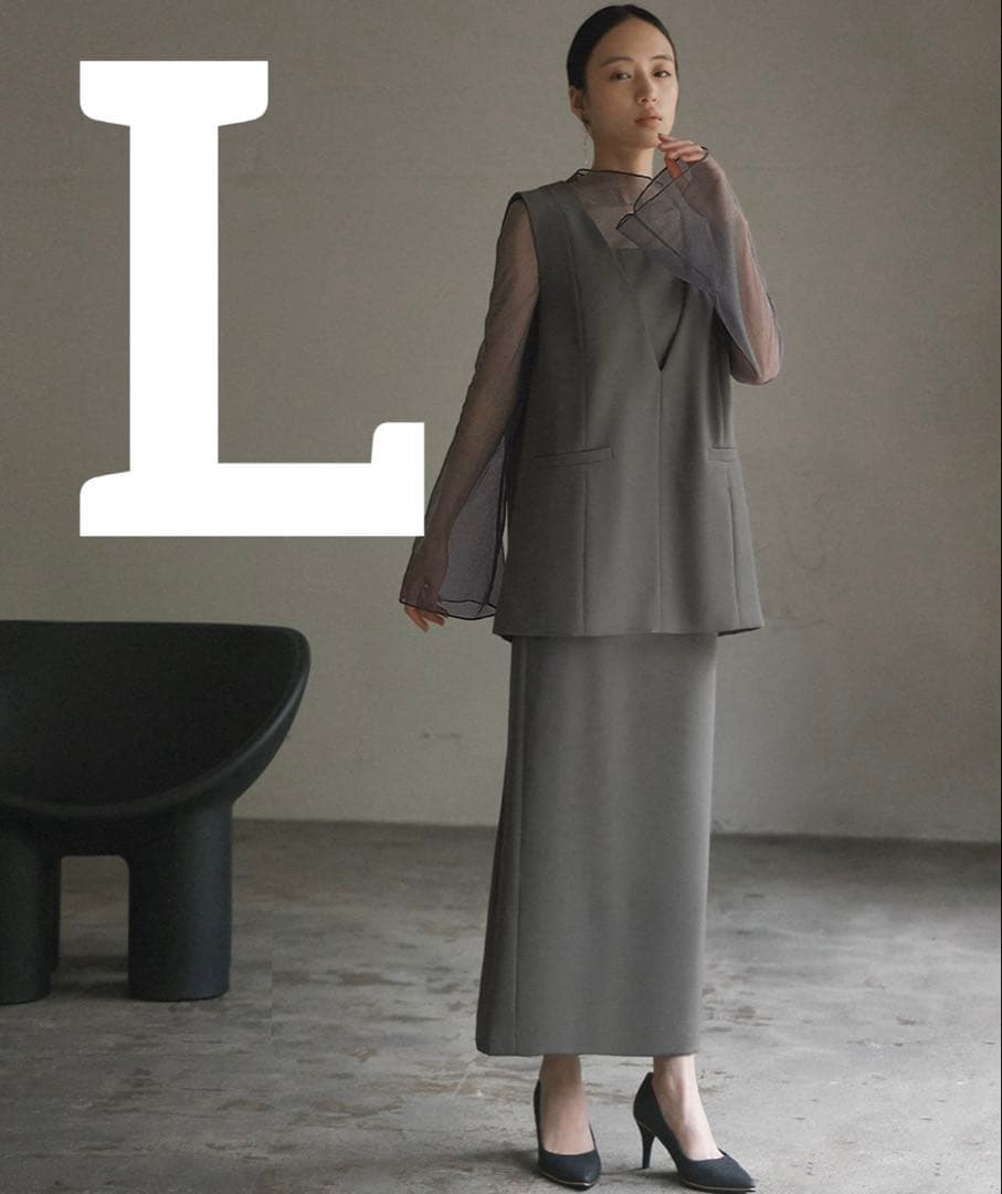 【みく】チュールレイヤードトップス&タイトスカート セットアップ