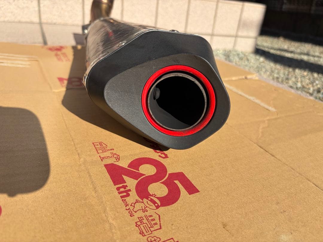 【訳あり】　390DUKE SCORPION セルケトテーパーカーボンマフラー