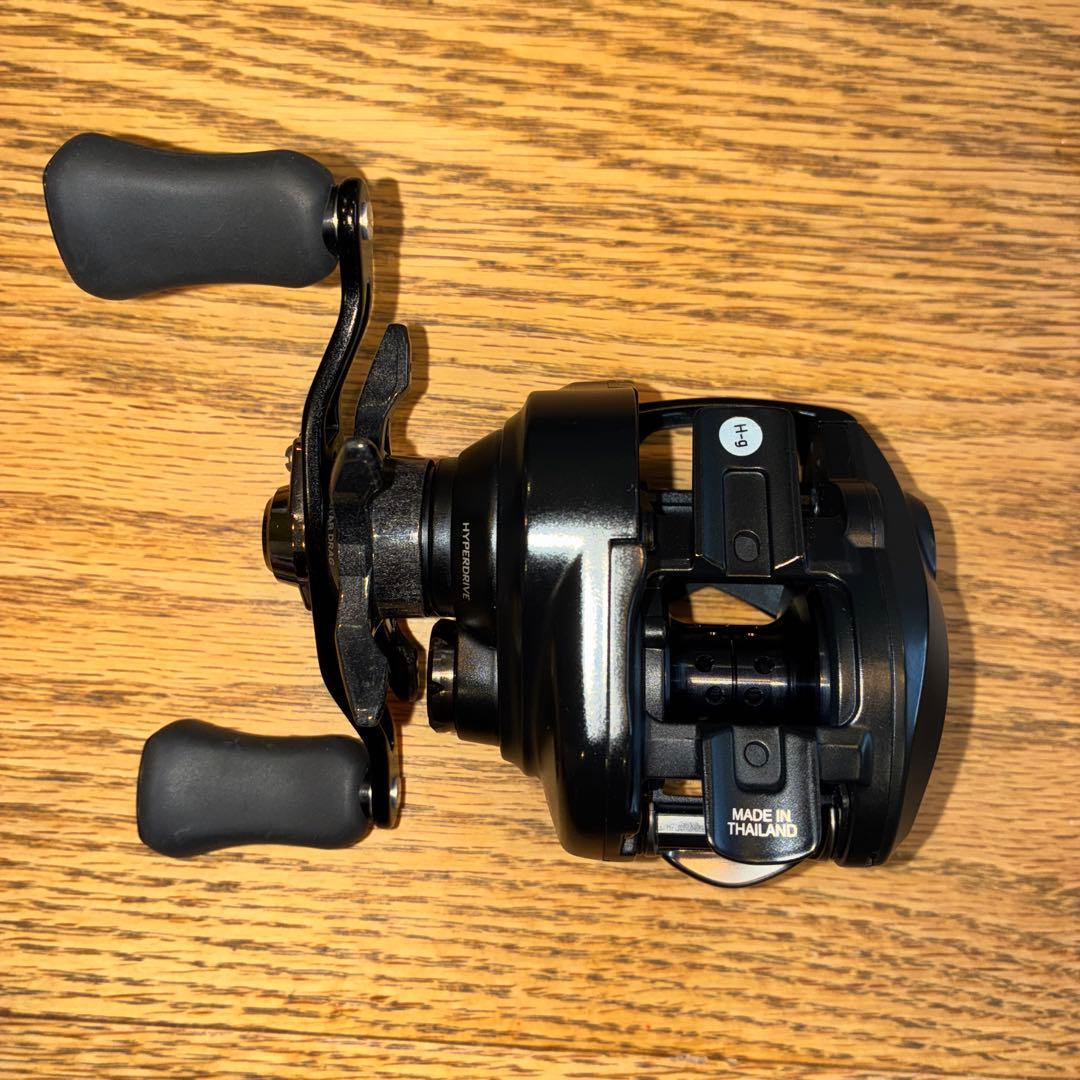 タトゥーラ 80XG ダイワ ベイトリール