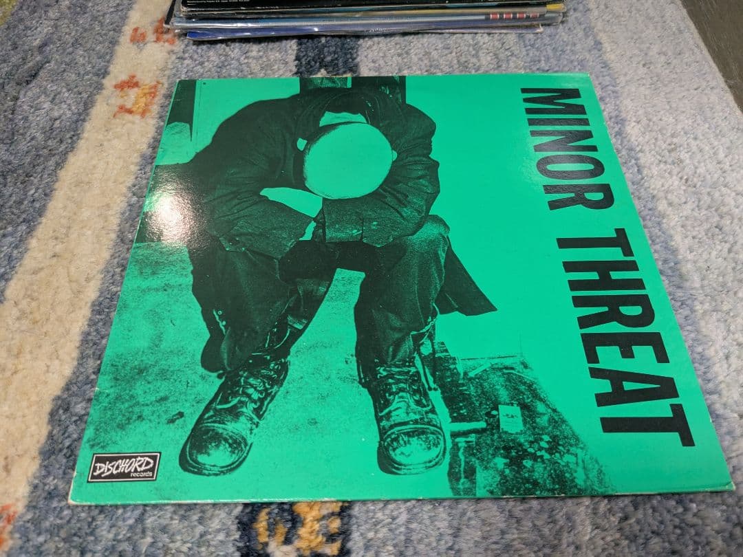 MINOR THREAT レコード