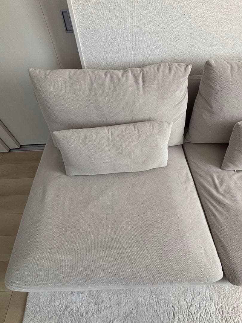 IKEA イケア　ソーデルハムン　3人掛け　クッション付　ライトベージュ