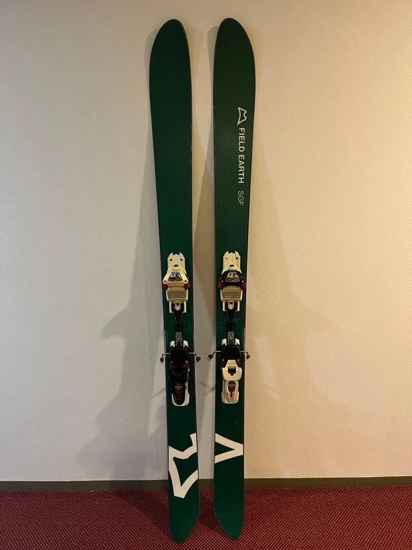 スキー板　FIELDEARTH CNY7 178cm