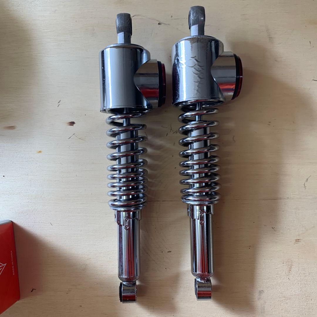 ゼファー:Z1:Z2　リアサス 　赤リフレクター 純正ダンパー付き