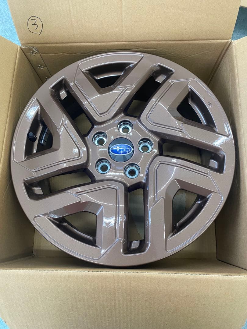 【SL型フォレスター新車外し】ブロンズ18インチ純正ホイール　3本目